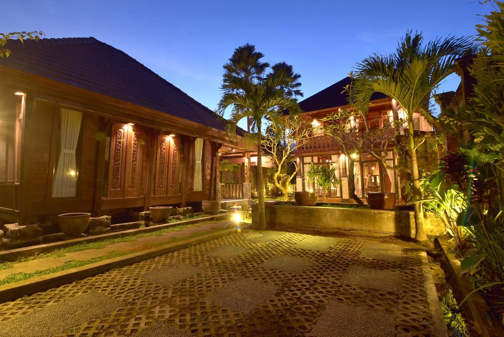 Wooden Villa By Prasi Ubud Buitenkant foto